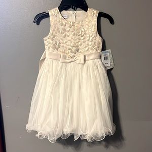 Girls Size 5 formal dress